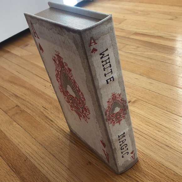 Faux Book for hiding treasures “White Magic” - Picture 4 of 6